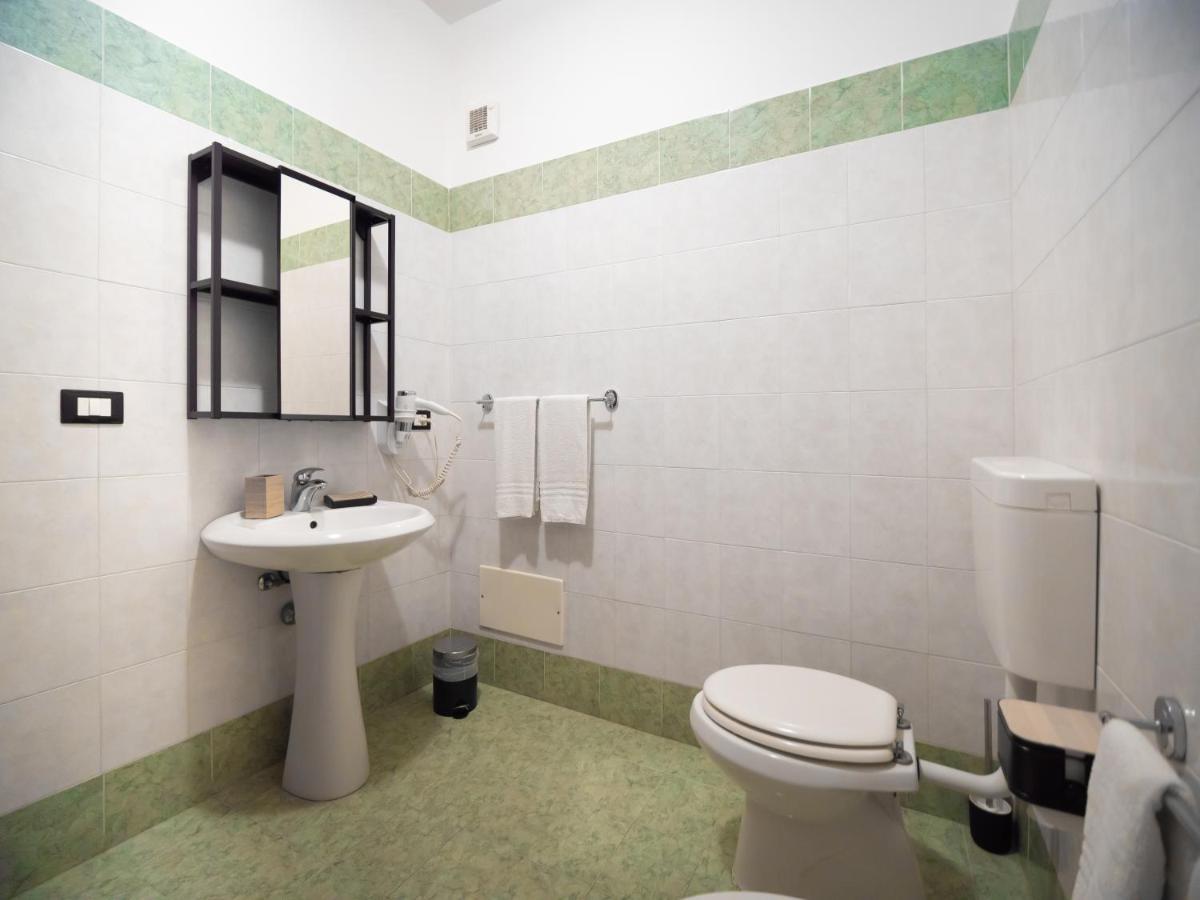 Kalamarina Rooms Palermo Ngoại thất bức ảnh