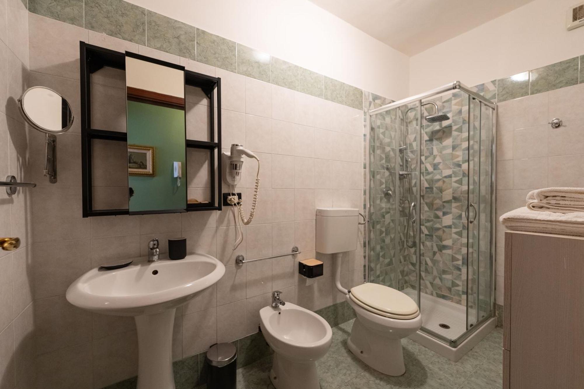 Kalamarina Rooms Palermo Ngoại thất bức ảnh
